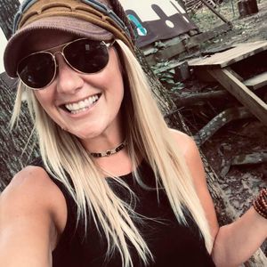 Meet your Posher, Chrissy